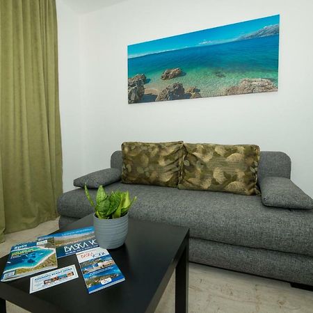 Apartmani Spiline - Mia Baška Voda Dış mekan fotoğraf