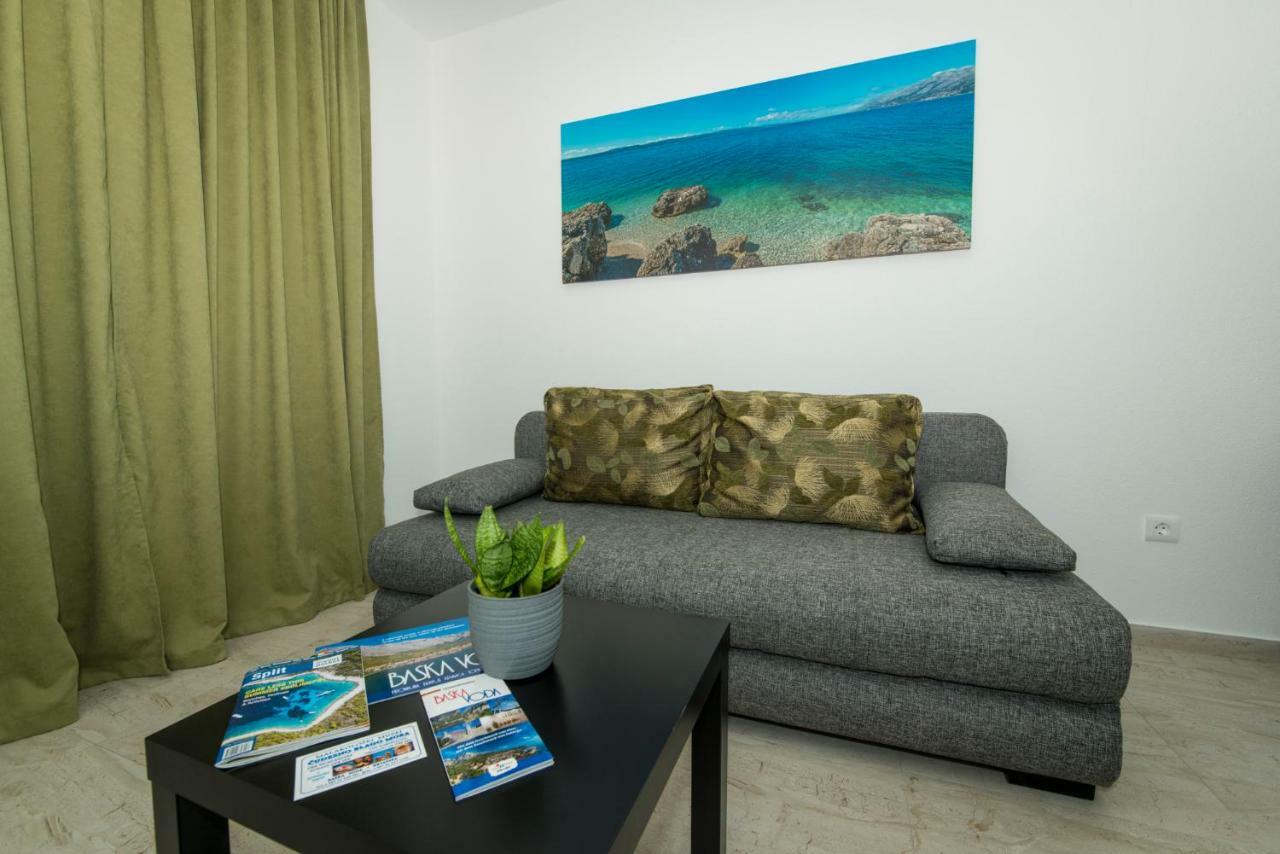 Apartmani Spiline - Mia Baška Voda Dış mekan fotoğraf