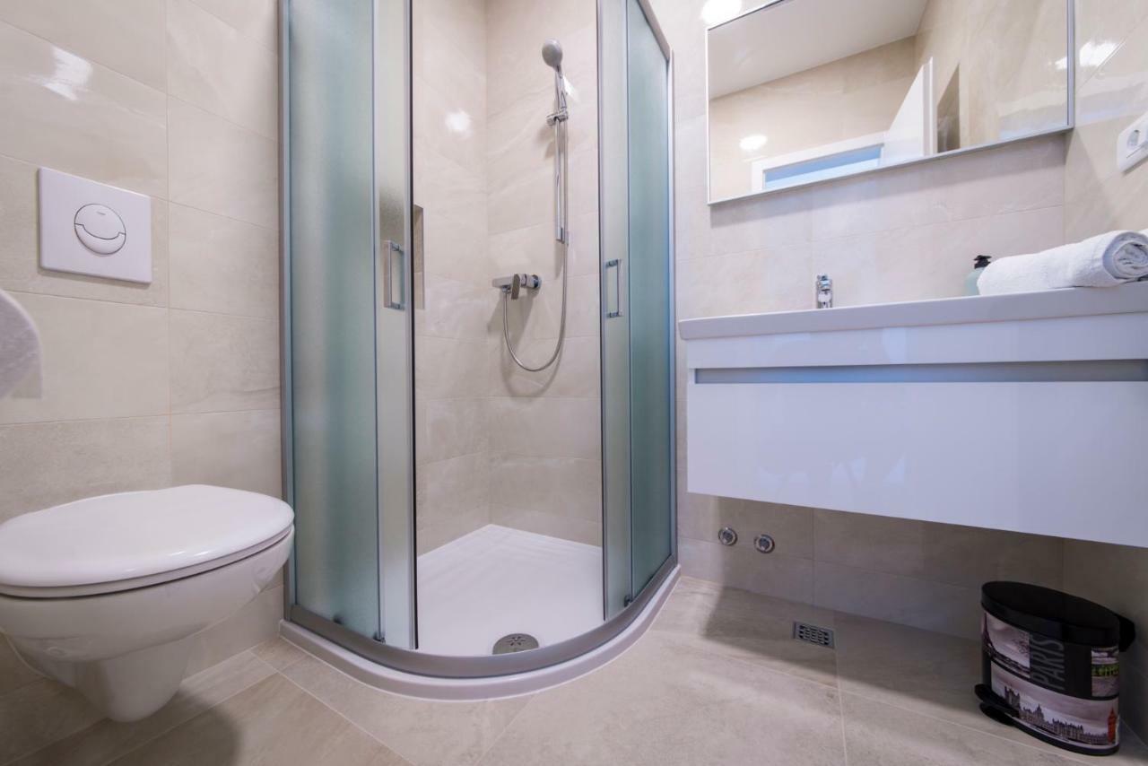 Apartmani Spiline - Mia Baška Voda Dış mekan fotoğraf