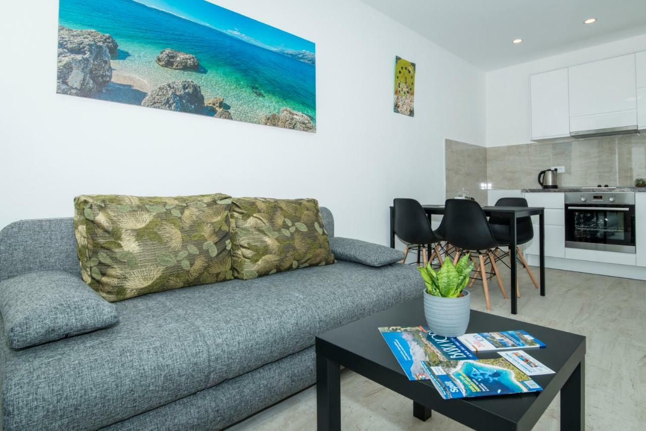 Apartmani Spiline - Mia Baška Voda Dış mekan fotoğraf