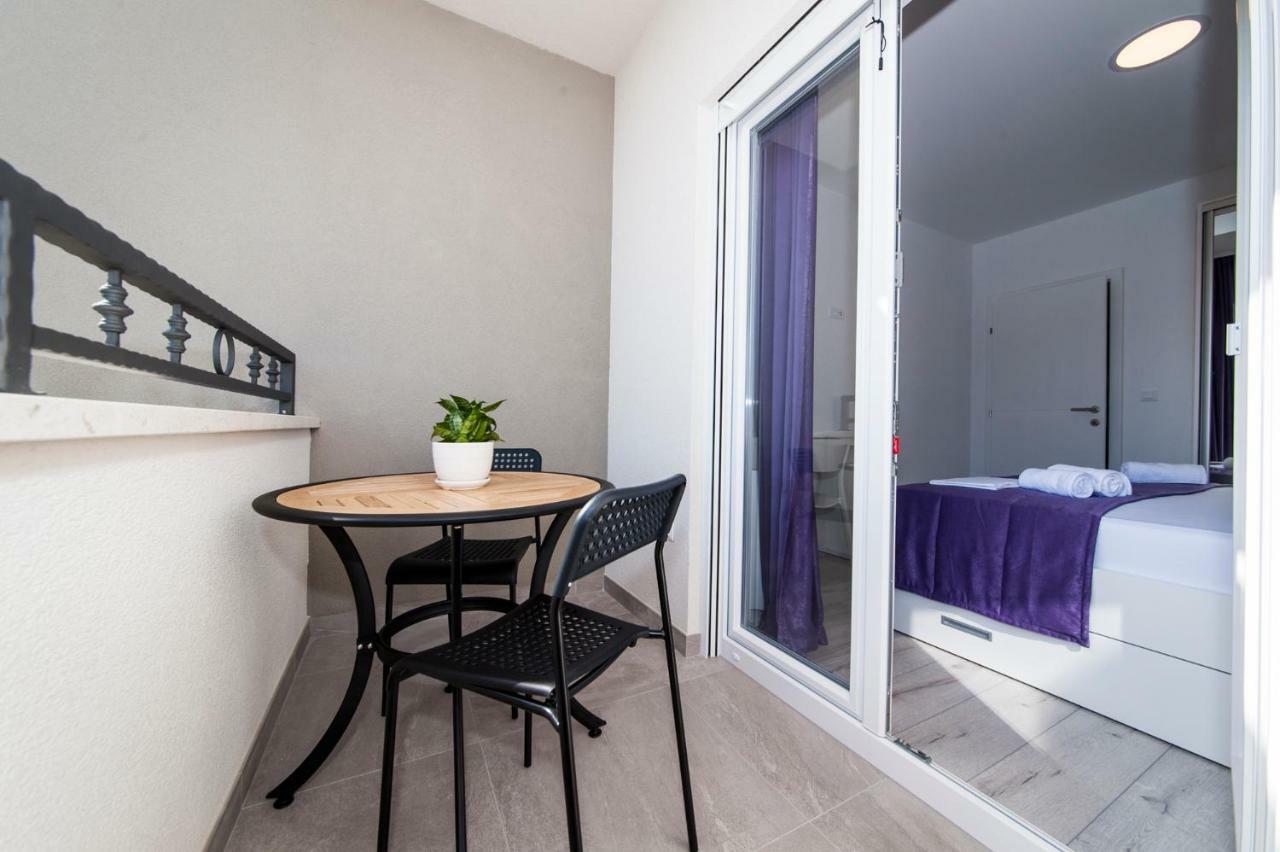 Apartmani Spiline - Mia Baška Voda Dış mekan fotoğraf